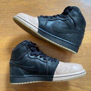 Women's Nike Air Jordan 1 Retro High Top Dip Toe in Black